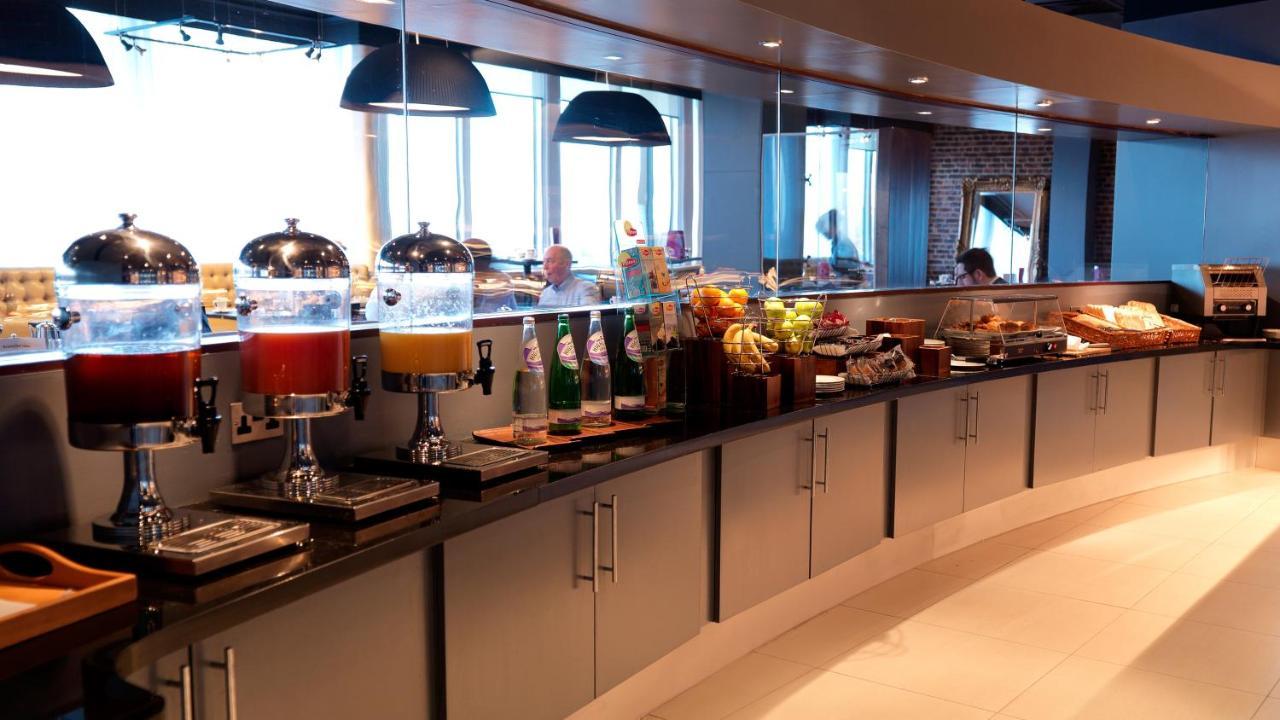 Crowne Plaza Chester By Ihg Exterior foto