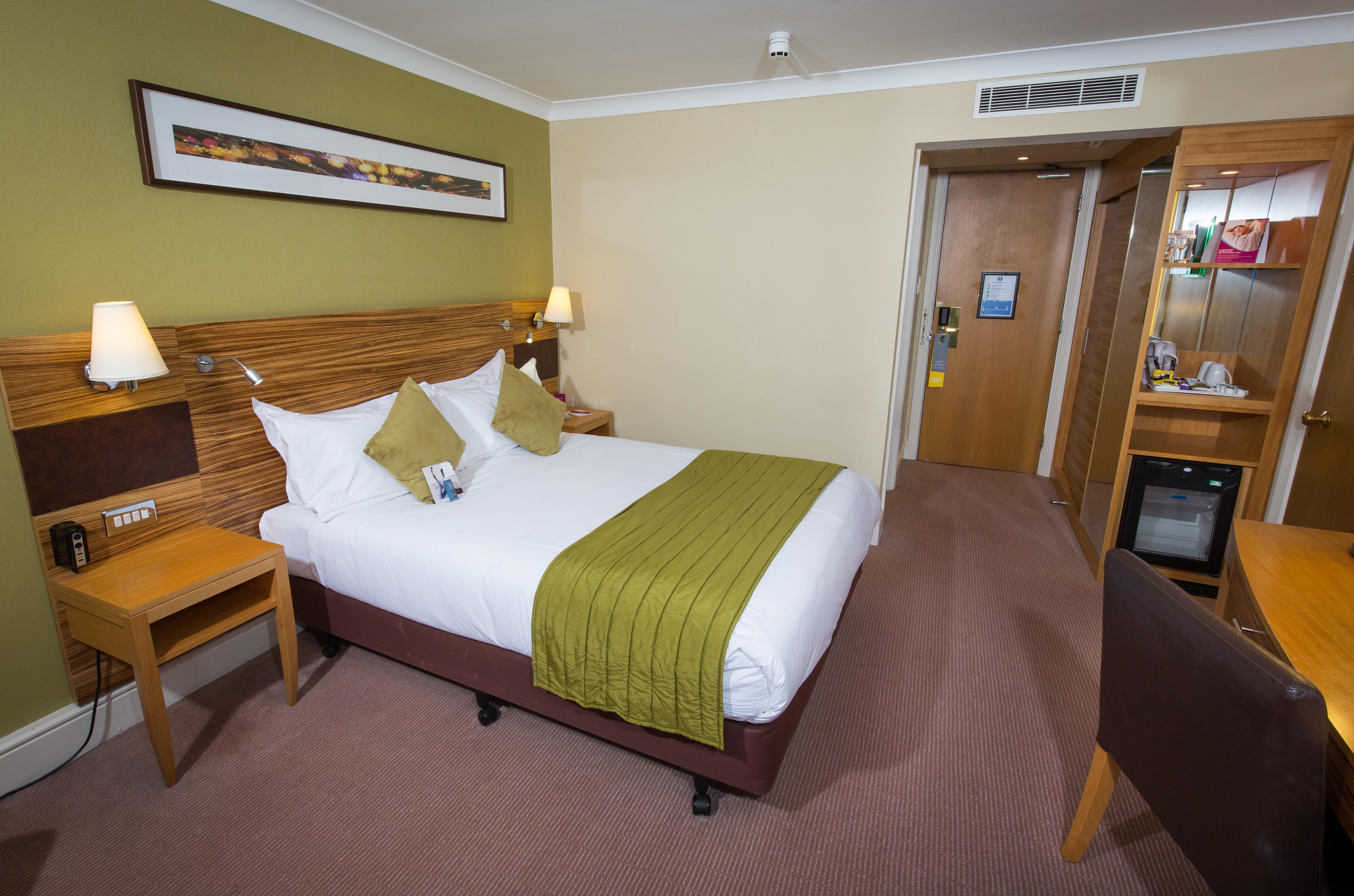 Crowne Plaza Chester By Ihg Exterior foto