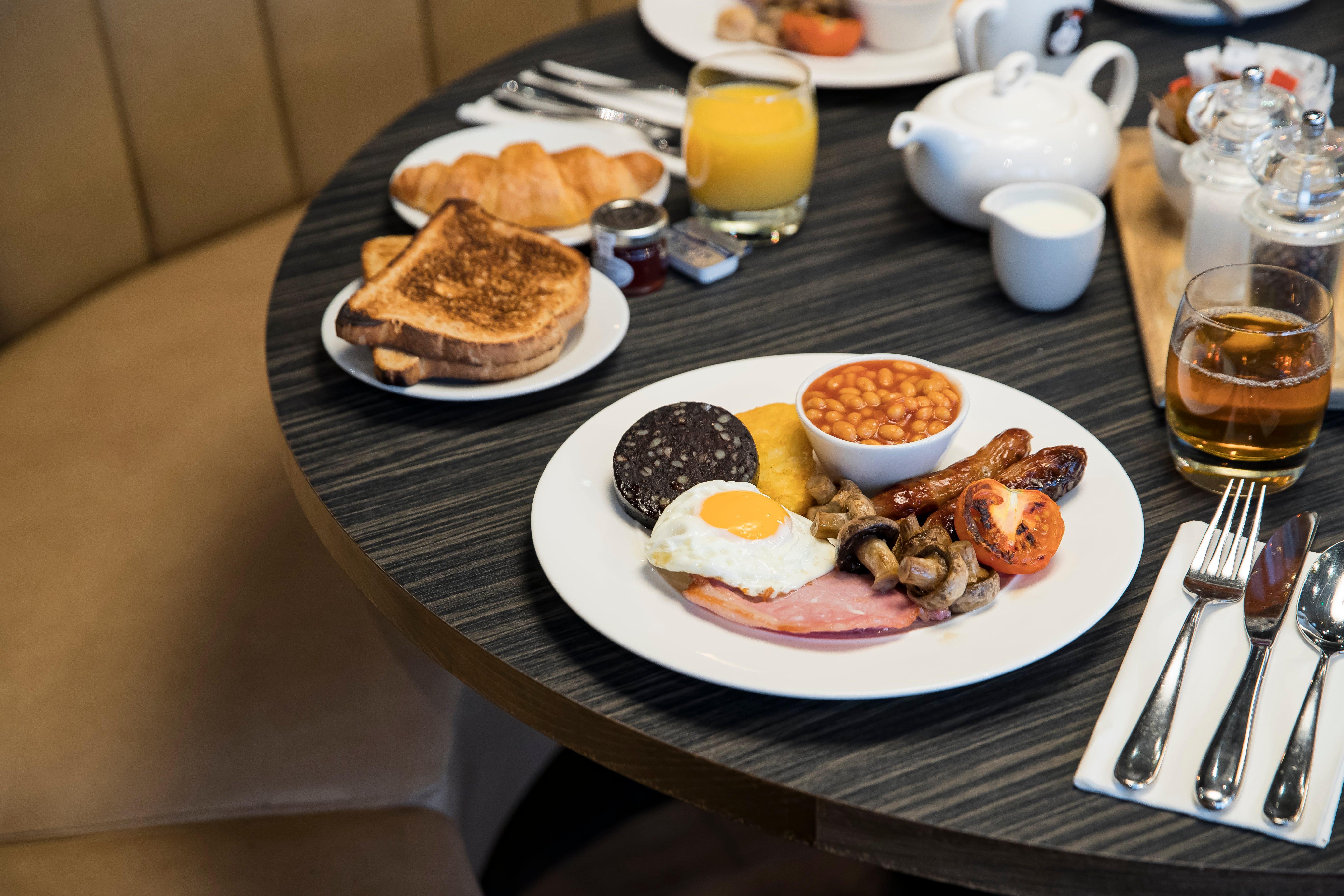 Crowne Plaza Chester By Ihg Exterior foto