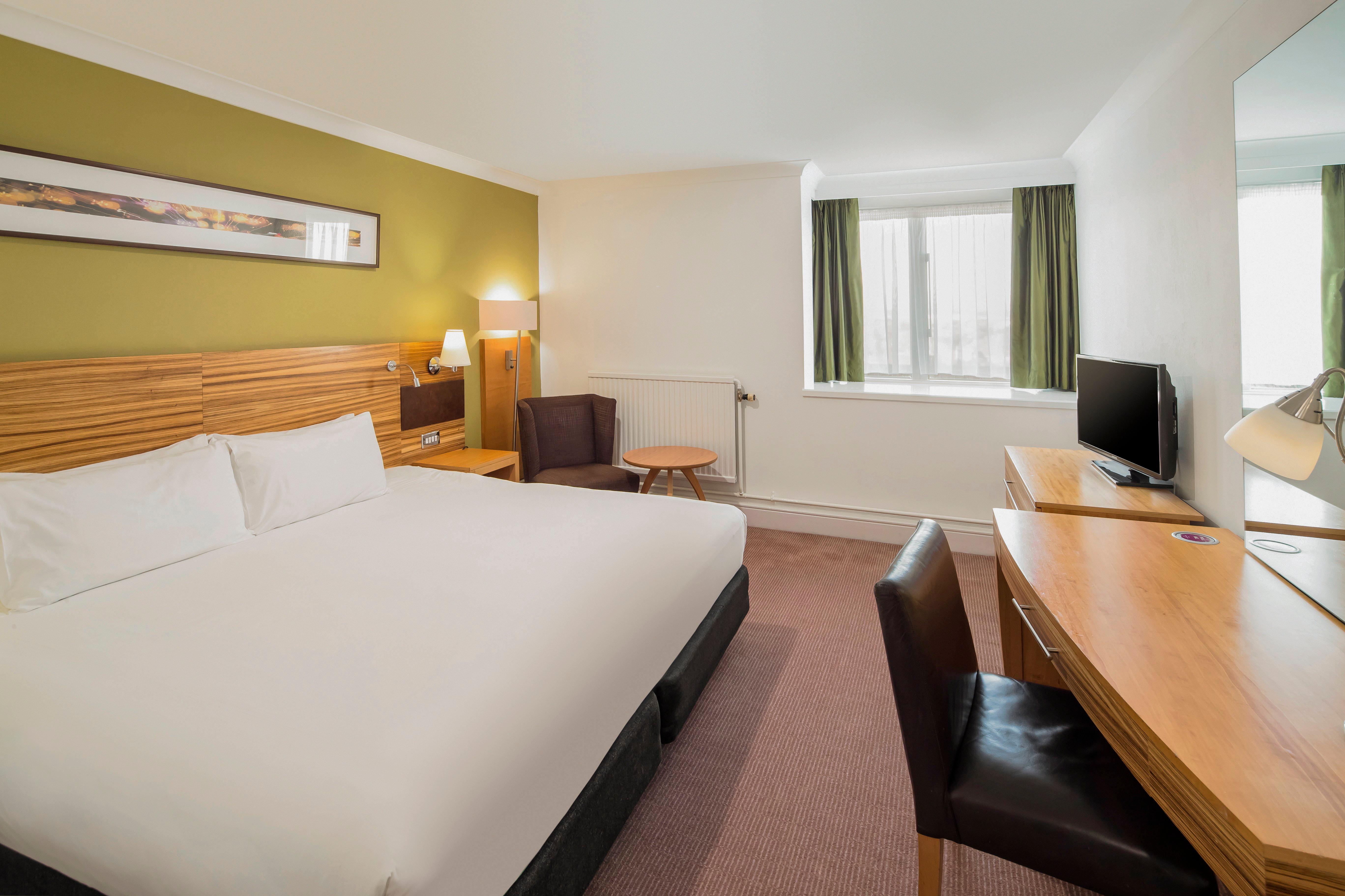 Crowne Plaza Chester By Ihg Exterior foto