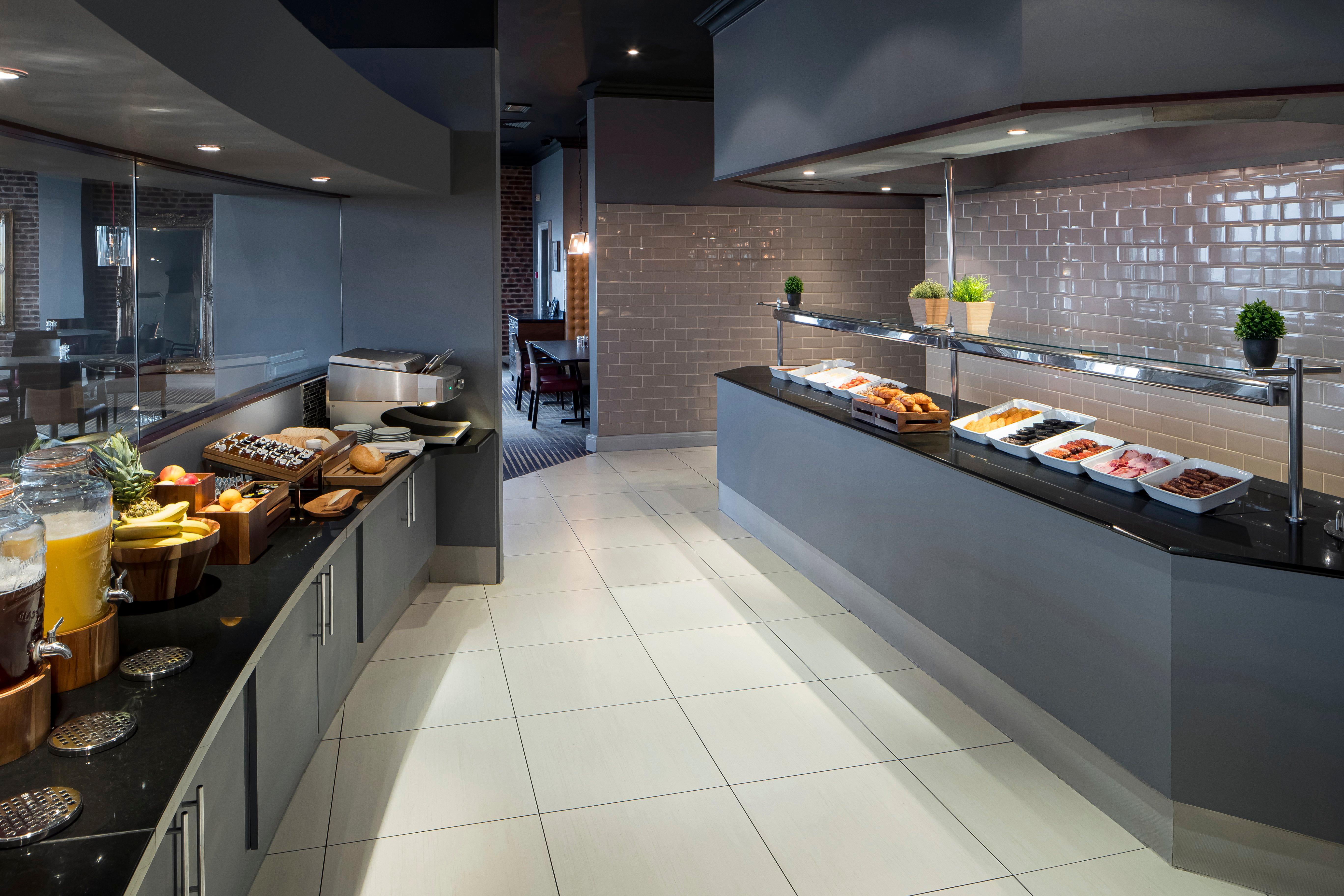 Crowne Plaza Chester By Ihg Exterior foto