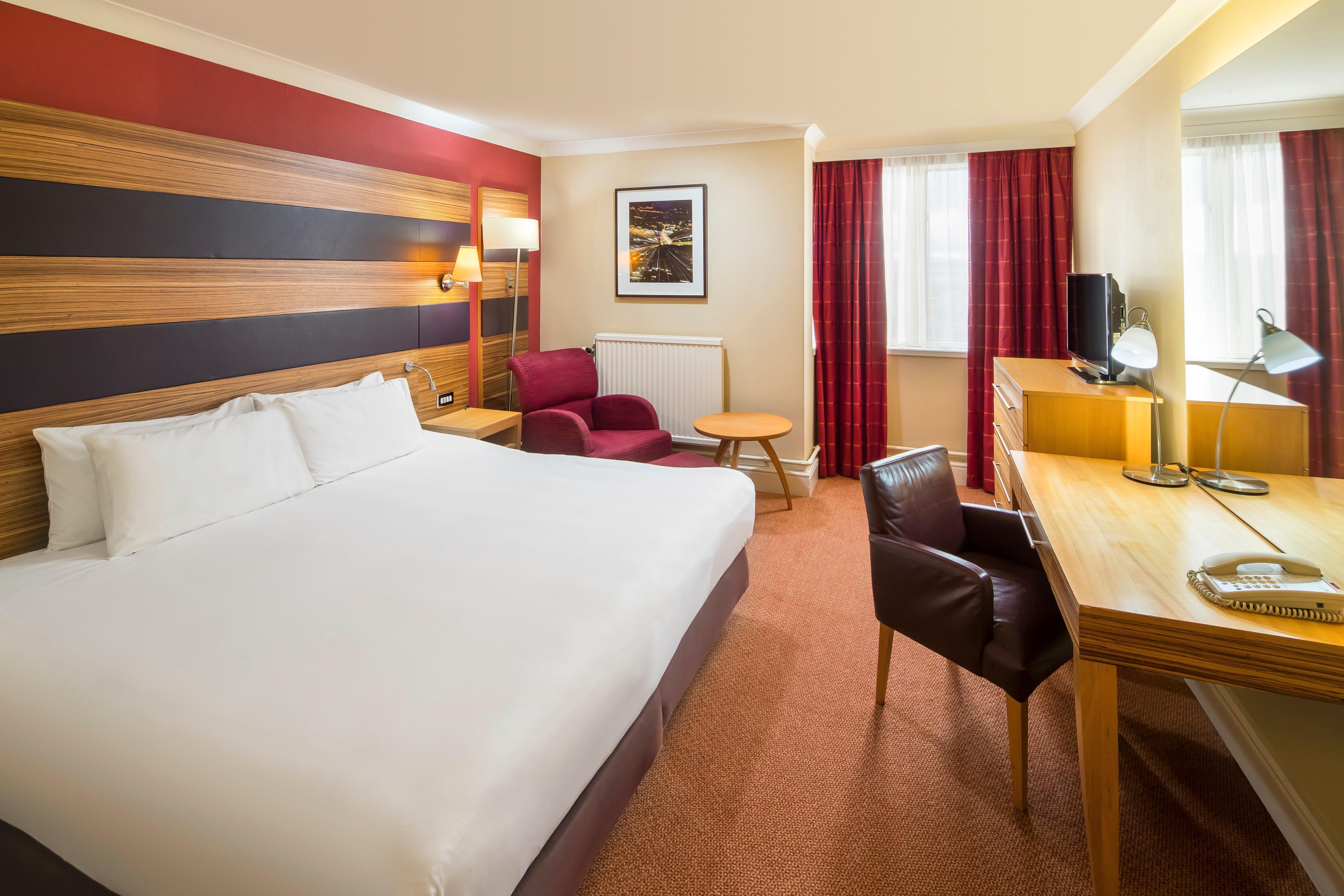 Crowne Plaza Chester By Ihg Exterior foto